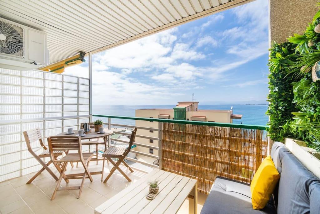 1ªlinea Mar-Piscina-Wifi-Portaventura-Luxury-Chill5 Apartment Salou Ngoại thất bức ảnh