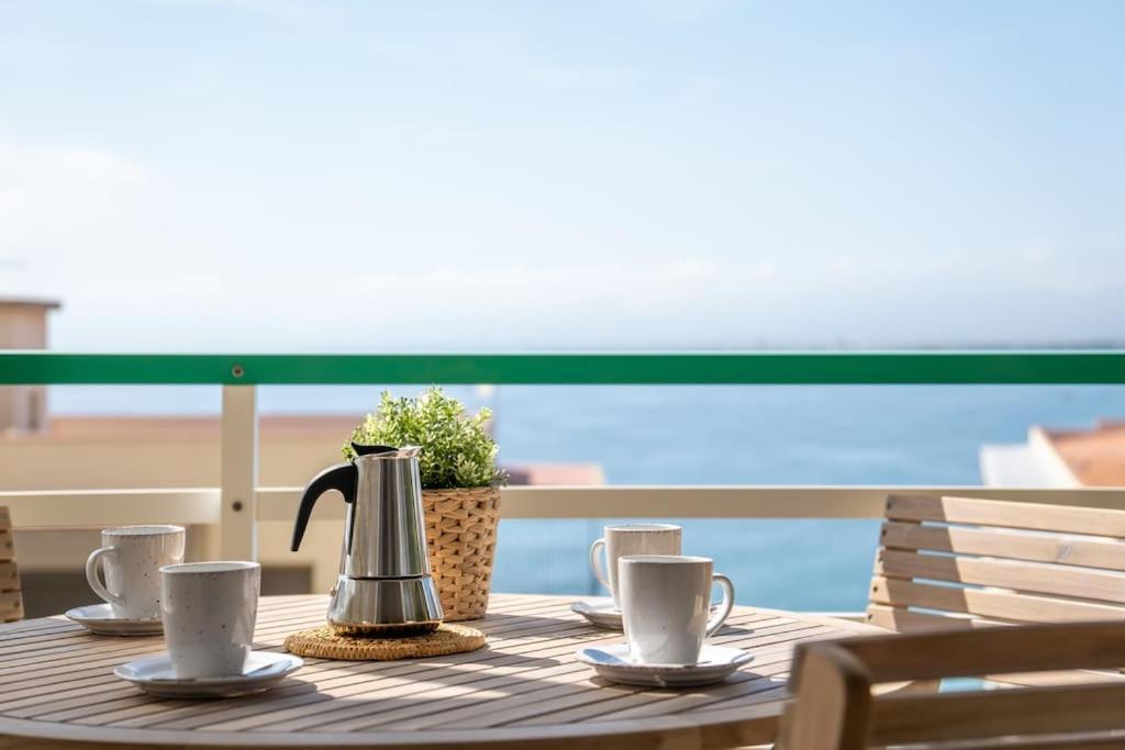1ªlinea Mar-Piscina-Wifi-Portaventura-Luxury-Chill5 Apartment Salou Ngoại thất bức ảnh